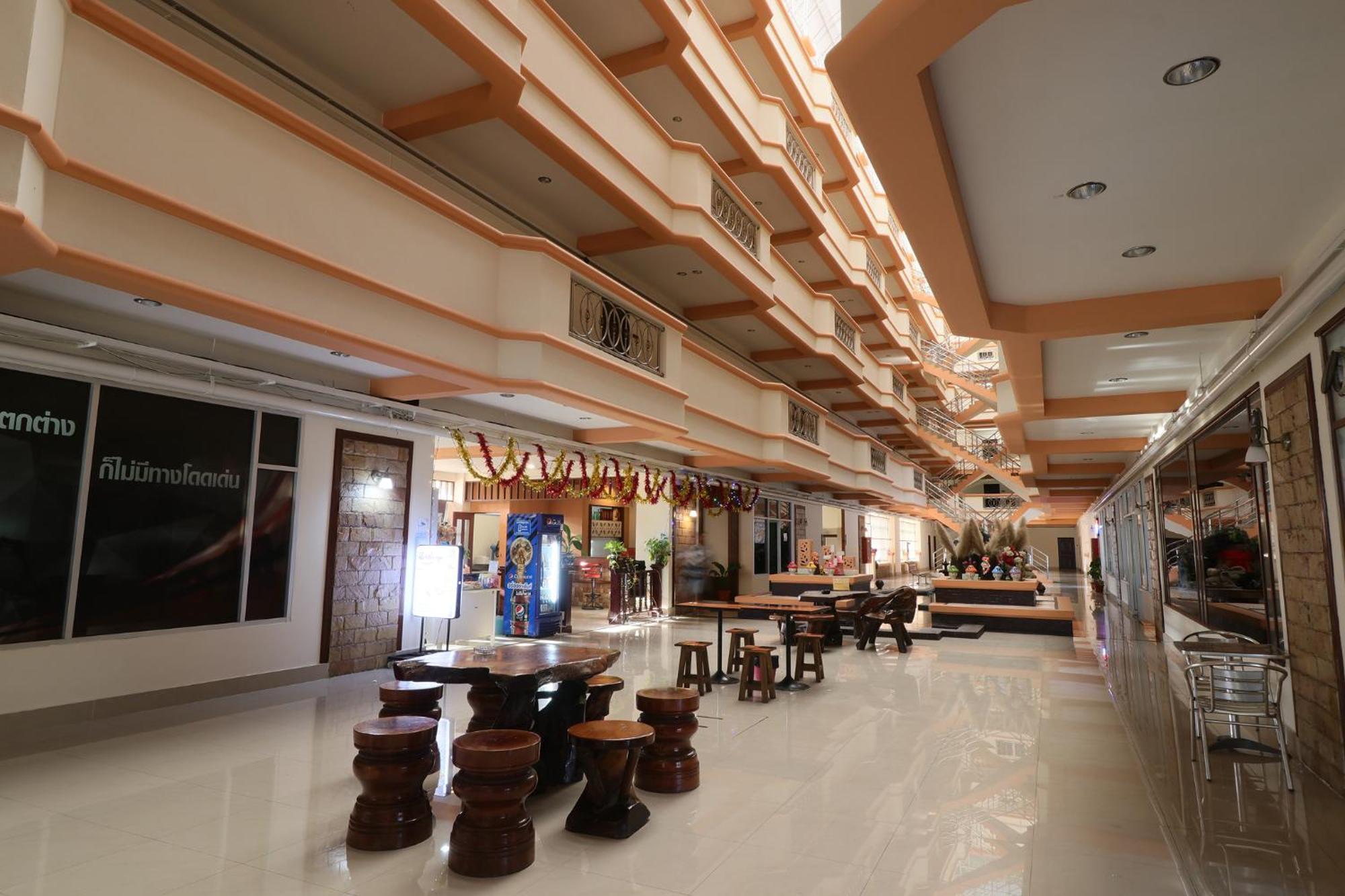 Wangburapa Grand Hat Yai Eksteriør bilde